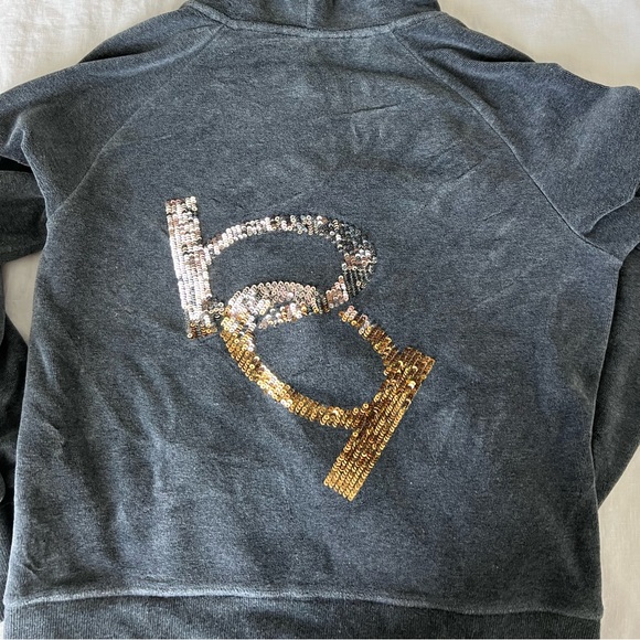 BEBE 2000s velour jacket in grey! - Picture 3 of 3